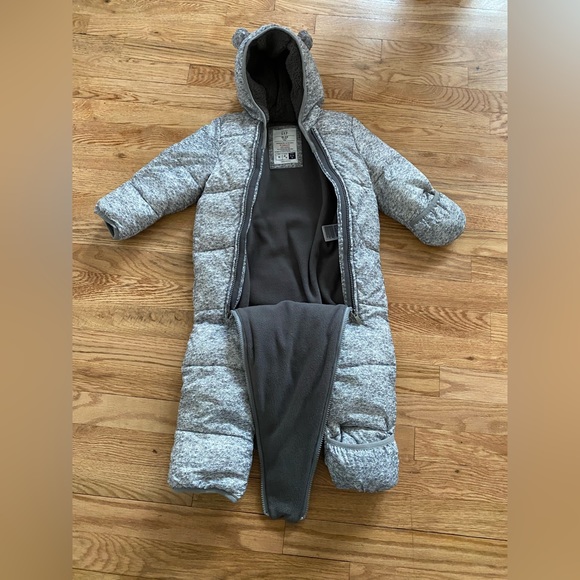 Baby Gap Baby ColdControl Max Snowsuit 18-24 months - Picture 2 of 9